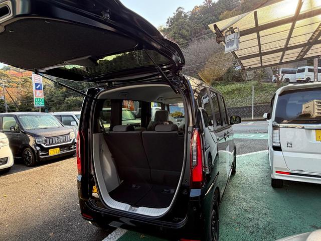 Ｎ－ＢＯＸ ベースグレード　ホンダセンシング　液晶メーター　オートライト　アダプティブクルーズコントロール　ＬＥＤヘッドライト　スマートキーシステム　電子制御パーキングブレーキ　ＶＳＡ（横すべり抑制装置）　オートハイビーム（26枚目）