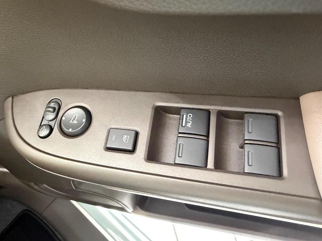 Ｎ－ＷＧＮ Ｌ　ファッションスタイル　ホンダセンシング　液晶メーター　オートライト　アダプティブクルーズコントロール　ＬＥＤヘッドライト　スマートキーシステム　電子制御パーキングブレーキ　ＶＳＡ（横すべり抑制装置）　オートハイビーム（9枚目）