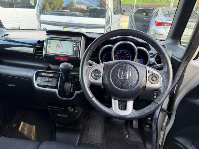 Ｎ－ＢＯＸカスタム Ｇ・ターボパッケージ　カーナビ　バックカメラ　オートライト　クルーズコントロール　両側電動スライドドア（9枚目）