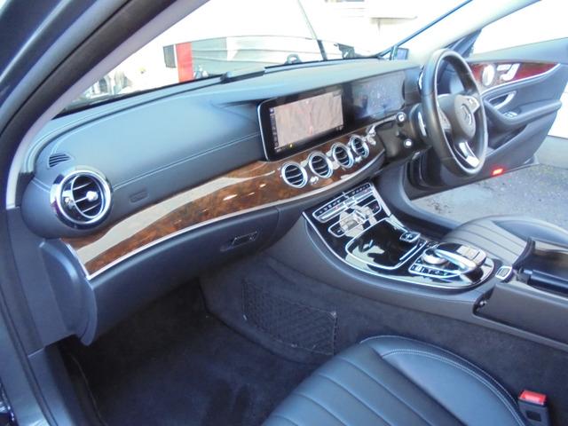 Eクラスステーションワゴン E400 4マチックステーションワゴンエクスクルシブ(16枚目)