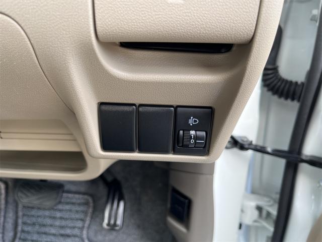 アルト F 衝突安全ボディ パワーウィンドー AC PS Wエアバック メモリーナビゲーション(21枚目)