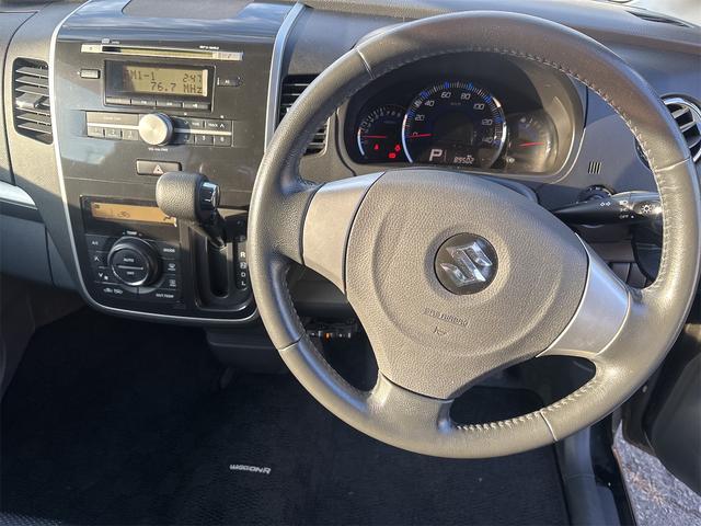 ワゴンRスティングレー X HID スマートキー 電動格納ミラー ベンチシート CVT 盗難防止システム ABS CD アルミホイール 衝突安全ボディ エアコン パワーステアリング パワーウィンドウ(9枚目)