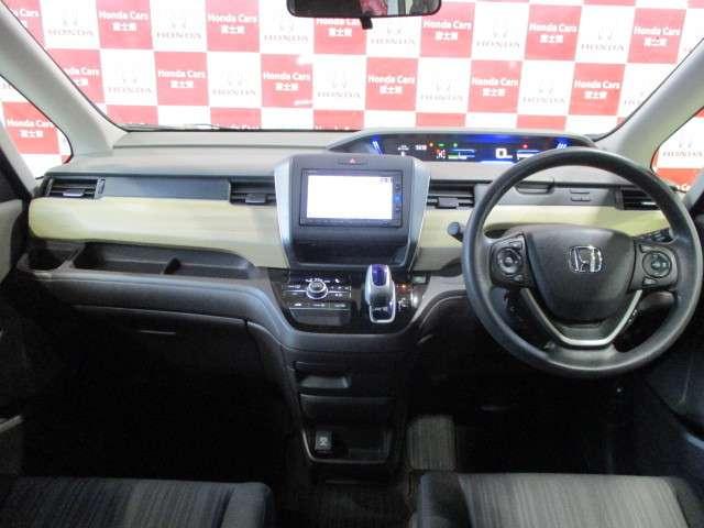 ハイブリッド・Gホンダセンシング 7人乗り LEDヘッドライト ギャザズメモリーナビ バックカメラ ETC フルセグ DVD再生 Bluetooth接続 社外アルミ 両側電動スライドドア スマートキー 追突軽減ブレーキ(15枚目)