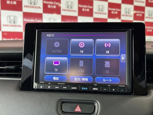ヴェゼル ｅ：ＨＥＶＺ　ナビＢカメラＥＴＣ前後ドライブレコーダーパワーテールゲートブラインドスポットインフォメーションＬＥＤヘッドライト電子パーキングブレーキホールフルセグＢｌｕｅｔｏｏｔｈ接続ＵＳＢ接続禁煙車ワンオーナー（4枚目）