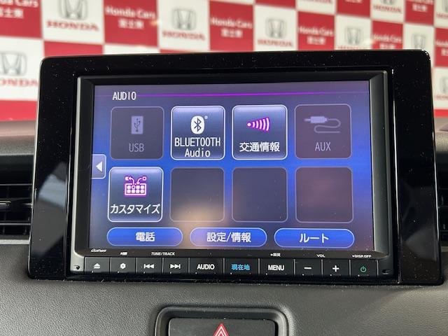 ヴェゼル ｅ：ＨＥＶＺ　ナビＢカメラＥＴＣ前後ドライブレコーダーパワーテールゲートブラインドスポットインフォメーションＬＥＤヘッドライト電子パーキングブレーキホールフルセグＢｌｕｅｔｏｏｔｈ接続ＵＳＢ接続禁煙車ワンオーナー（5枚目）