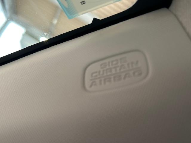 ヴェゼル ｅ：ＨＥＶＺ　ナビＢカメラＥＴＣ前後ドライブレコーダーパワーテールゲートブラインドスポットインフォメーションＬＥＤヘッドライト電子パーキングブレーキホールフルセグＢｌｕｅｔｏｏｔｈ接続ＵＳＢ接続禁煙車ワンオーナー（12枚目）
