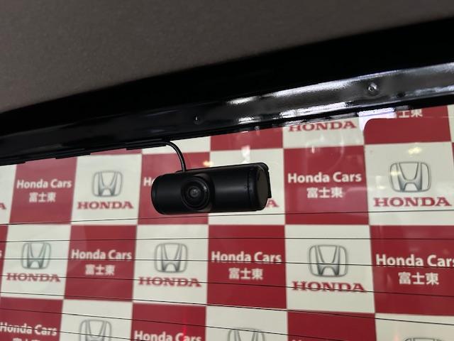Ｎ－ＢＯＸ ベースグレード　ワンオーナー禁煙車ナビＢカメラＥＴＣ３カメラドラレコフルセグＤＶＤ再生Ｂｌｕｅｔｏｏｔｈ接続ＵＳＢ接続ＬＥＤヘッドライト追突軽減ブレーキオートブレーキホールドスマートキー２個両側電動スライドドア（7枚目）