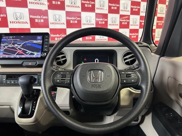 Ｎ－ＢＯＸ ベースグレード　ワンオーナー禁煙車ナビＢカメラＥＴＣ３カメラドラレコフルセグＤＶＤ再生Ｂｌｕｅｔｏｏｔｈ接続ＵＳＢ接続ＬＥＤヘッドライト追突軽減ブレーキオートブレーキホールドスマートキー２個両側電動スライドドア（18枚目）