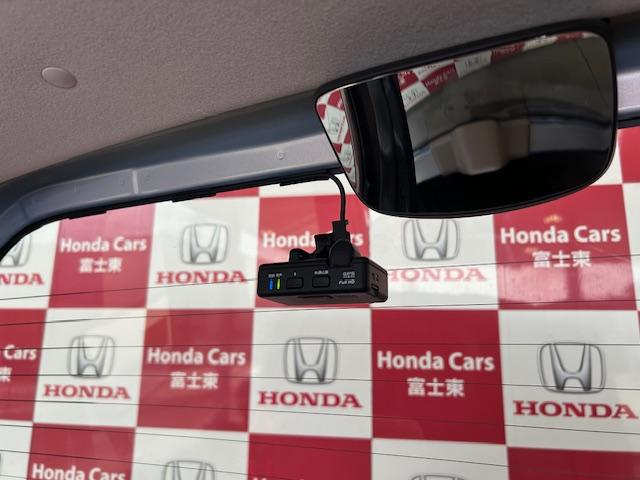 Ｎ－ＢＯＸ Ｇ・ＥＸホンダセンシング　ナビＢカメラＥＴＣ前後ドラレコフルセグＤＶＤ再生Ｂｌｕｅｔｏｏｔｈ接続ＵＳＢ接続追突軽減ブレーキアダクティブクルーズコントロールスマートキー２個サイドカーテンエアバッグ両側電動スライドドア禁煙車（12枚目）