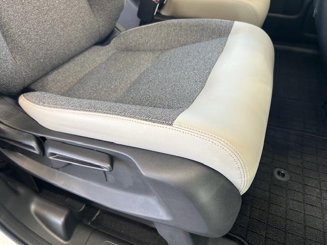 フリード エアーEX 元試乗車ナビBカメラフルセグBluetooth接続USB接続追突軽減ブレーキ電子パーキングオートブレーキホールドブラインドスポットインフォメーションLEDヘッドライト両側電動スライドドアスマートキー(29枚目)