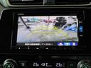 バックカメラ付。ガイドラインが車庫入れをスムーズにサポートするので駐車が苦手な人でも安心♪