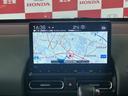フリード ｅ：ＨＥＶクロスター　元試乗車１１インチナビＢカメラフルセグＤＶＤ再生Ｂｌｕｅｔｏｏｔｈ接続ＵＳＢ接続ＬＥＤヘッドライトルーフレール追突軽減ブレーキ電子パーキングオートブレーキホールド両側電動スライドドアスマートキー禁煙車（2枚目）