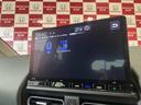 フリード ｅ：ＨＥＶクロスター　元試乗車１１インチナビＢカメラフルセグＤＶＤ再生Ｂｌｕｅｔｏｏｔｈ接続ＵＳＢ接続ＬＥＤヘッドライトルーフレール追突軽減ブレーキ電子パーキングオートブレーキホールド両側電動スライドドアスマートキー禁煙車（5枚目）
