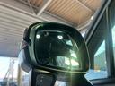 ｅ：ＨＥＶクロスター　元試乗車１１インチナビＢカメラフルセグＤＶＤ再生Ｂｌｕｅｔｏｏｔｈ接続ＵＳＢ接続ＬＥＤヘッドライトルーフレール追突軽減ブレーキ電子パーキングオートブレーキホールド両側電動スライドドアスマートキー禁煙車（13枚目）