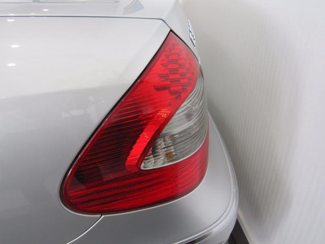 E300 アバンギャルドS 黒革 サンルーフ(5枚目)