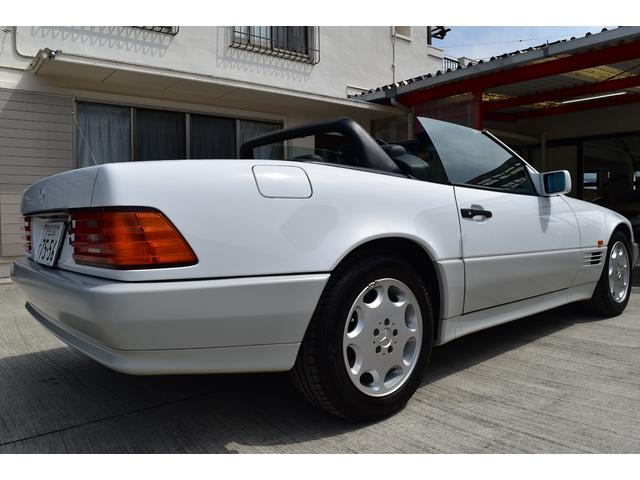 ＳＬ ３００ＳＬ－２４　左ハンドル（62枚目）