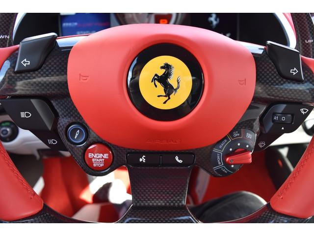 ８１２スーパーファスト ベースグレード　左Ｈ　２０インチ鍛造ホイール　パッセンジャーディスプレイ　アップルカープレイ　ＪＢＬ　カーボンパーツ　ディーラー車（31枚目）