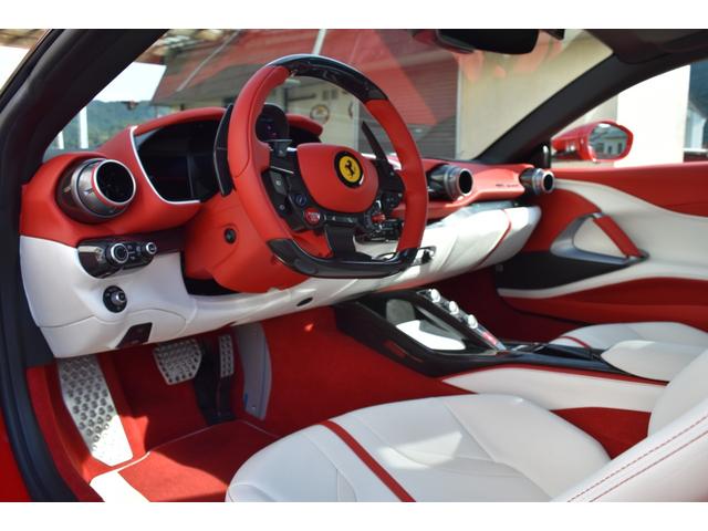 ８１２スーパーファスト ベースグレード　左Ｈ　２０インチ鍛造ホイール　パッセンジャーディスプレイ　アップルカープレイ　ＪＢＬ　カーボンパーツ　ディーラー車（47枚目）