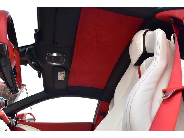 ８１２スーパーファスト ベースグレード　左Ｈ　２０インチ鍛造ホイール　パッセンジャーディスプレイ　アップルカープレイ　ＪＢＬ　カーボンパーツ　ディーラー車（50枚目）