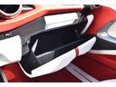 ベースグレード　左Ｈ　２０インチ鍛造ホイール　パッセンジャーディスプレイ　アップルカープレイ　ＪＢＬ　カーボンパーツ　ディーラー車（40枚目）