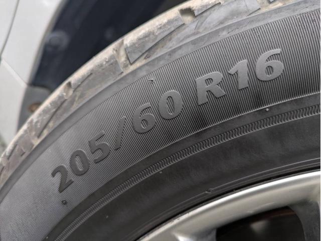 プリウスアルファ G LEDヘッドライト フォグランプ 純正ナビTV Bカメラ ビルドインETC(11枚目)