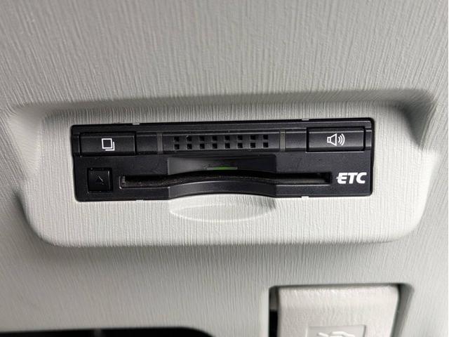 プリウスアルファ G LEDヘッドライト フォグランプ 純正ナビTV Bカメラ ビルドインETC(25枚目)