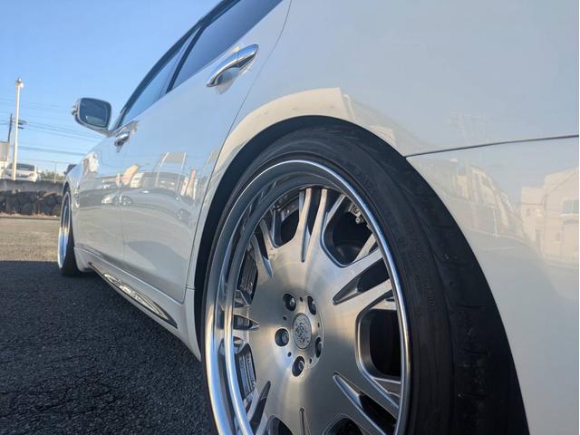 シーマ ハイブリッド　ＶＩＰ　Ｇ　サンルーフ　黒本革パワーシート　シートベンチレーション　メーカーナビ　ＴＶ　Ｂカメラ　ＥＴＣ　セキュリティ　ＢＯＳＥサラウンドシステム（16枚目）