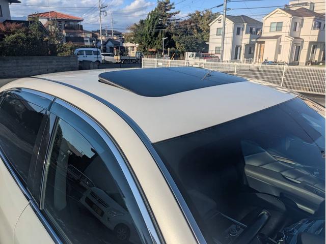 シーマ ハイブリッド　ＶＩＰ　Ｇ　サンルーフ　黒本革パワーシート　シートベンチレーション　メーカーナビ　ＴＶ　Ｂカメラ　ＥＴＣ　セキュリティ　ＢＯＳＥサラウンドシステム（17枚目）