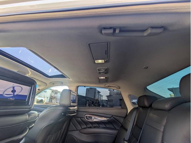 シーマ ハイブリッド　ＶＩＰ　Ｇ　サンルーフ　黒本革パワーシート　シートベンチレーション　メーカーナビ　ＴＶ　Ｂカメラ　ＥＴＣ　セキュリティ　ＢＯＳＥサラウンドシステム（34枚目）