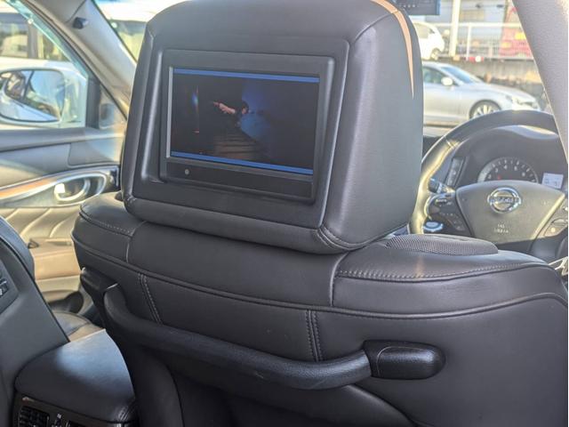 シーマ ハイブリッド　ＶＩＰ　Ｇ　サンルーフ　黒本革パワーシート　シートベンチレーション　メーカーナビ　ＴＶ　Ｂカメラ　ＥＴＣ　セキュリティ　ＢＯＳＥサラウンドシステム（41枚目）