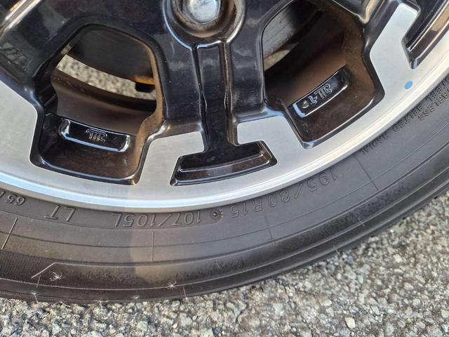 ＮＶ３５０キャラバンバン ロングプレミアムＧＸターボ　インテリジェントエマージェンシーブレーキ　エンジンプッシュスタート　スマートキー　パワースライドドア　ＬＥＤヘッドライト　ＬＥＤイルミネーショングリル　純正ナビ　ＤＴＶ　　　アラウンドビューモニター（11枚目）