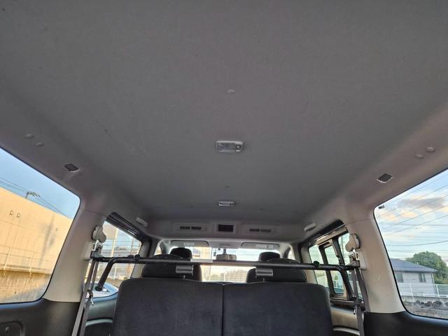 ＮＶ３５０キャラバンバン ロングプレミアムＧＸターボ　インテリジェントエマージェンシーブレーキ　エンジンプッシュスタート　スマートキー　パワースライドドア　ＬＥＤヘッドライト　ＬＥＤイルミネーショングリル　純正ナビ　ＤＴＶ　　　アラウンドビューモニター（13枚目）