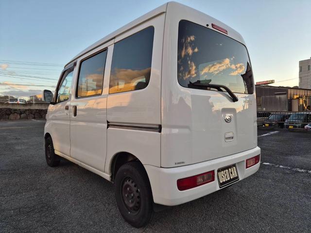 ハイゼットカーゴ クルーズターボ　ハイルーフ　両側スライドドア　電動格納ドアミラー　ヘッドライトレベライザー（3枚目）