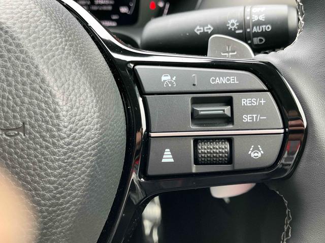 ＺＲ－Ｖ ｅ：ＨＥＶ　Ｘ　ＢＳＩ・後退出庫サポートレス　バックカメラ　オートクルーズコントロール　ナビ　オートライト　ＬＥＤヘッドライト　電動リアゲート　アルミホイール　スマートキー　電動格納ミラー　ＣＶＴ　ＣＤ　ＤＶＤ再生　ＵＳＢ　Ｂｌｕｅｔｏｏｔｈ（31枚目）