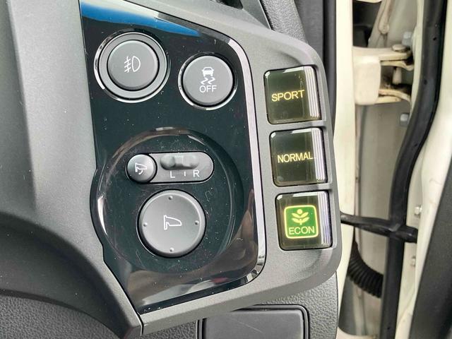 ＣＲ－Ｚ αマスターレーベル　【県外販売不可】ＥＴＣ　バックカメラ　ナビ　ＴＶ　オートクルーズコントロール　ＣＶＴ　パドルシフト　ＨＩＤ　スマートキー　電動格納ミラー　アルミホイール　ＥＳＣ　ＣＤ　ＤＶＤ再生　ＵＳＢ（31枚目）