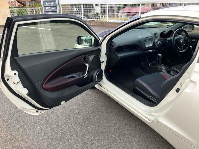 ＣＲ－Ｚ αマスターレーベル　【県外販売不可】ＥＴＣ　バックカメラ　ナビ　ＴＶ　オートクルーズコントロール　ＣＶＴ　パドルシフト　ＨＩＤ　スマートキー　電動格納ミラー　アルミホイール　ＥＳＣ　ＣＤ　ＤＶＤ再生　ＵＳＢ（41枚目）