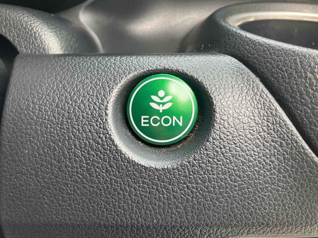 Ｎ－ＢＯＸカスタム Ｇ　ターボＳＳパッケージ　ＥＴＣ　バックカメラ　両側電動スライドドア　ナビ　オートクルーズコントロール　衝突被害軽減システム　オートライト　ＨＩＤ　スマートキー　リアシートスライド　電動格納ミラー　シートヒーター（26枚目）