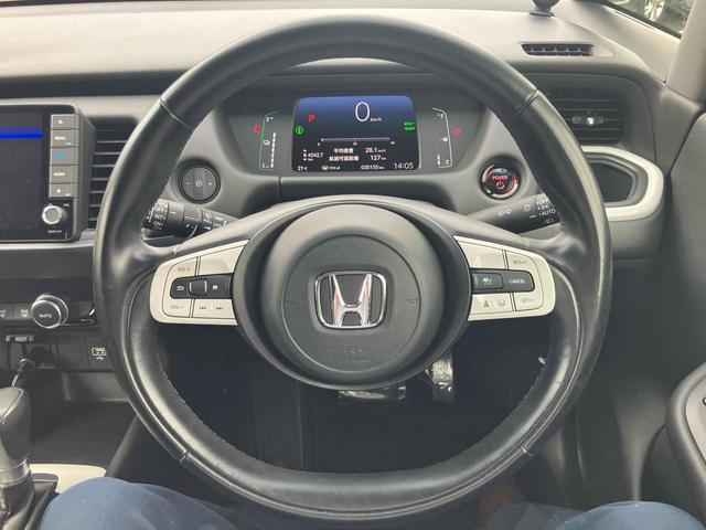 フィット ｅ：ＨＥＶホーム　ドライブレコーダー　ＥＴＣ　バックカメラ　ナビ　ＴＶ　クリアランスソナー　オートクルーズコントロール　レーンアシスト　衝突被害軽減システム　オートライト　ＬＥＤヘッドランプ　スマートキー（25枚目）