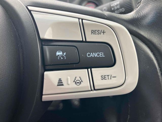 フィット ｅ：ＨＥＶホーム　ドライブレコーダー　ＥＴＣ　バックカメラ　ナビ　ＴＶ　クリアランスソナー　オートクルーズコントロール　レーンアシスト　衝突被害軽減システム　オートライト　ＬＥＤヘッドランプ　スマートキー（30枚目）