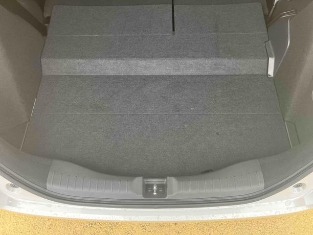 フィット ｅ：ＨＥＶホーム　ドライブレコーダー　ＥＴＣ　バックカメラ　ナビ　ＴＶ　クリアランスソナー　オートクルーズコントロール　レーンアシスト　衝突被害軽減システム　オートライト　ＬＥＤヘッドランプ　スマートキー（61枚目）