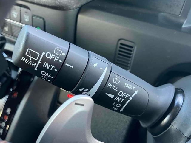 N-BOXカスタム ターボ ナビ TV バックカメラ 両側電動スライドドア クリアランスソナー オートライト スマートキー アイドリングストップ 電動格納ミラー シートヒーター ベンチシート CVT ESC USB(27枚目)