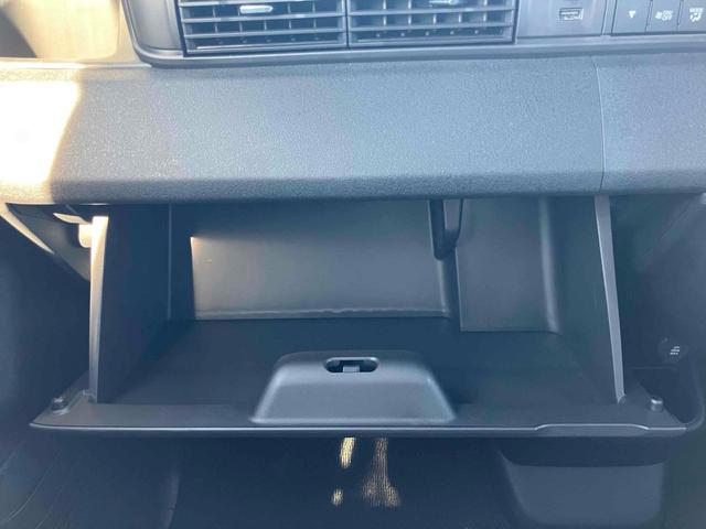 N-BOXカスタム ターボ ナビ TV バックカメラ 両側電動スライドドア クリアランスソナー オートライト スマートキー アイドリングストップ 電動格納ミラー シートヒーター ベンチシート CVT ESC USB(45枚目)