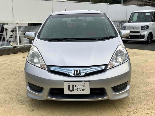 フィットシャトルハイブリッド ハイブリッド・スマートセレクション ハイブリッド ETC バックカメラ ナビ オートクルーズコントロール オートライト HID スマートキー アイドリングストップ 電動格納ミラー CVT 盗難防止システム(5枚目)