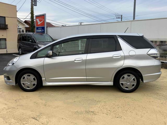 フィットシャトルハイブリッド ハイブリッド・スマートセレクション ハイブリッド ETC バックカメラ ナビ オートクルーズコントロール オートライト HID スマートキー アイドリングストップ 電動格納ミラー CVT 盗難防止システム(10枚目)