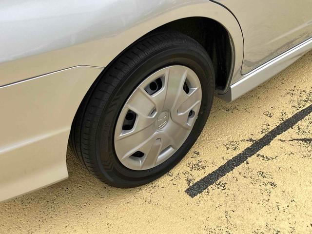 フィットシャトルハイブリッド ハイブリッド・スマートセレクション ハイブリッド ETC バックカメラ ナビ オートクルーズコントロール オートライト HID スマートキー アイドリングストップ 電動格納ミラー CVT 盗難防止システム(14枚目)