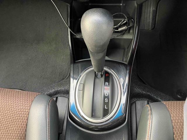 フィットシャトルハイブリッド ハイブリッド・スマートセレクション ハイブリッド ETC バックカメラ ナビ オートクルーズコントロール オートライト HID スマートキー アイドリングストップ 電動格納ミラー CVT 盗難防止システム(41枚目)