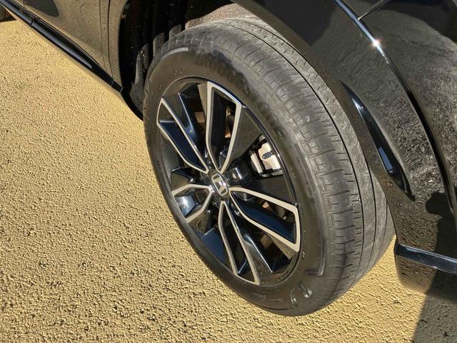 ヴェゼル ｅ：ＨＥＶ　Ｚ　ドライブレコーダー　ＥＴＣ２．０　バックカメラ　パワーテールゲート　オートクルーズコントロール　レーンアシスト　衝突被害軽減システム　ナビ　ＴＶ　シートヒーター　ＬＥＤヘッドランプ　アルミホイール（14枚目）