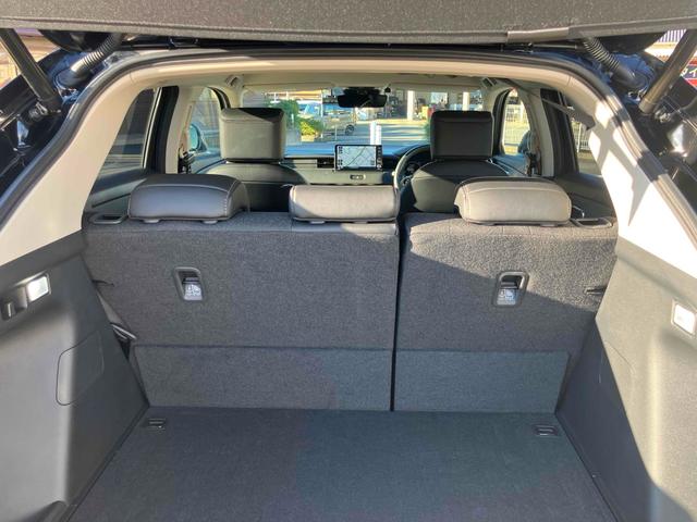 ヴェゼル ｅ：ＨＥＶ　Ｚ　ドライブレコーダー　ＥＴＣ２．０　バックカメラ　パワーテールゲート　オートクルーズコントロール　レーンアシスト　衝突被害軽減システム　ナビ　ＴＶ　シートヒーター　ＬＥＤヘッドランプ　アルミホイール（65枚目）