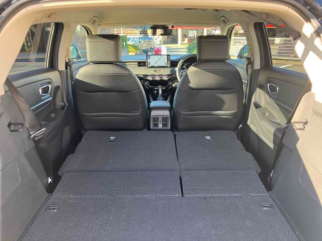 ヴェゼル ｅ：ＨＥＶ　Ｚ　ドライブレコーダー　ＥＴＣ２．０　バックカメラ　パワーテールゲート　オートクルーズコントロール　レーンアシスト　衝突被害軽減システム　ナビ　ＴＶ　シートヒーター　ＬＥＤヘッドランプ　アルミホイール（71枚目）