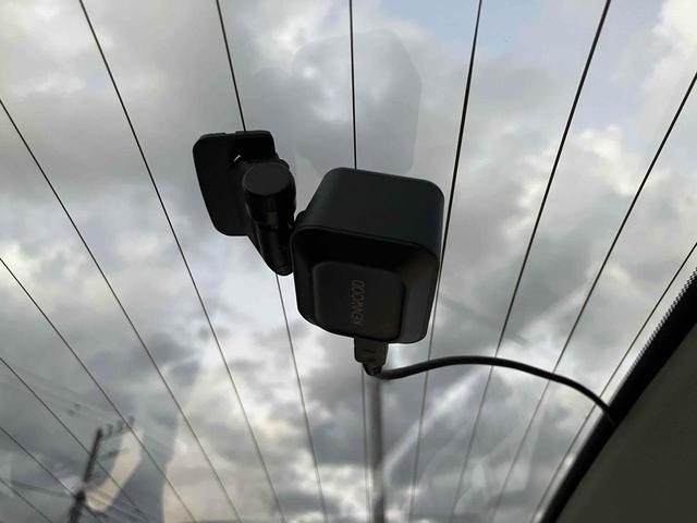 ステップワゴン Ｂ　ホンダセンシング　ターボ　衝突被害軽減システム　ＥＴＣ　オートクルーズコントロール　レーンアシスト　ドライブレコーダー　　両側スライド・片側電動　キーレスエントリー　アイドリングストップ　電動格納ミラー　３列シート（40枚目）